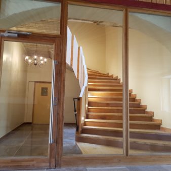 Montee-d-escalier