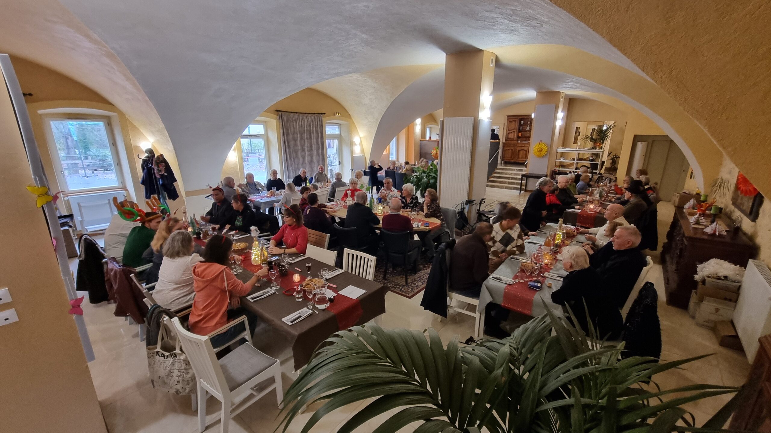 restaurant r&eacute;sidence s&eacute;nior