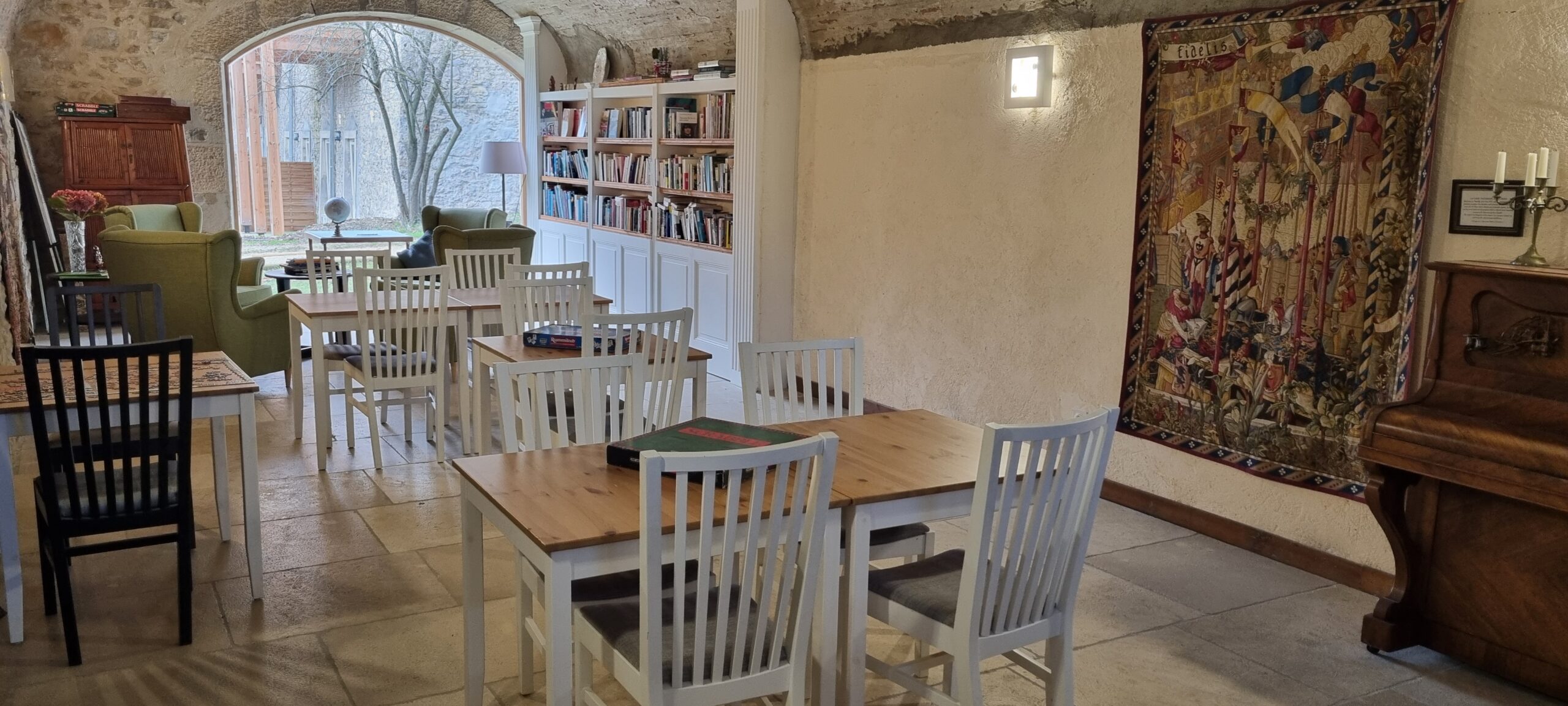 restaurant r&eacute;sidence s&eacute;nior