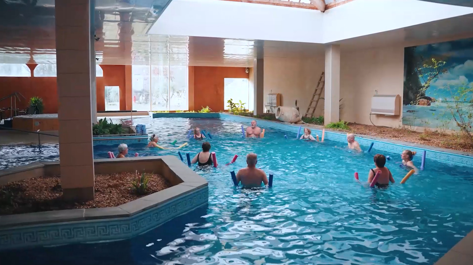 Piscine r&eacute;sidence senior Valence